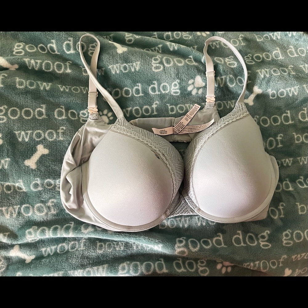 Victoria secret bra white 40C